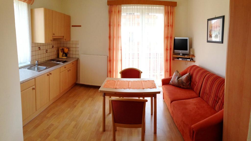 Apartament Gastehaus Sapetschnig Faak am See Pokój zdjęcie